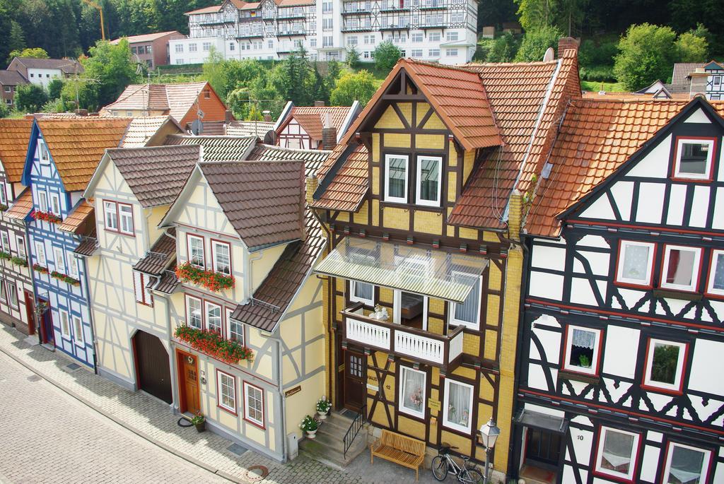 Ulrike'S Pension Am Kurpark Бад-Зоден-Аллендорф Экстерьер фото